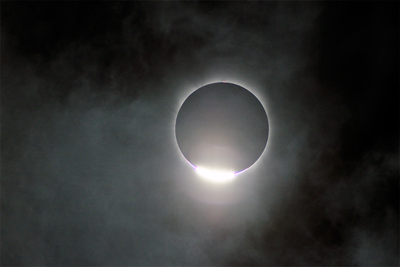 diamond ring in 1 solar eclipse 2017